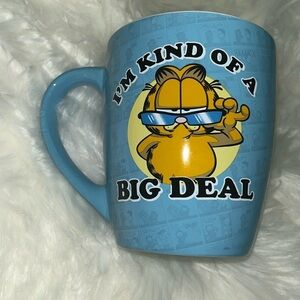 🆕 Garfield Mug “I’m Kind of a Big Deal” 
23 oz  Double Sided Blue Coffee Mug